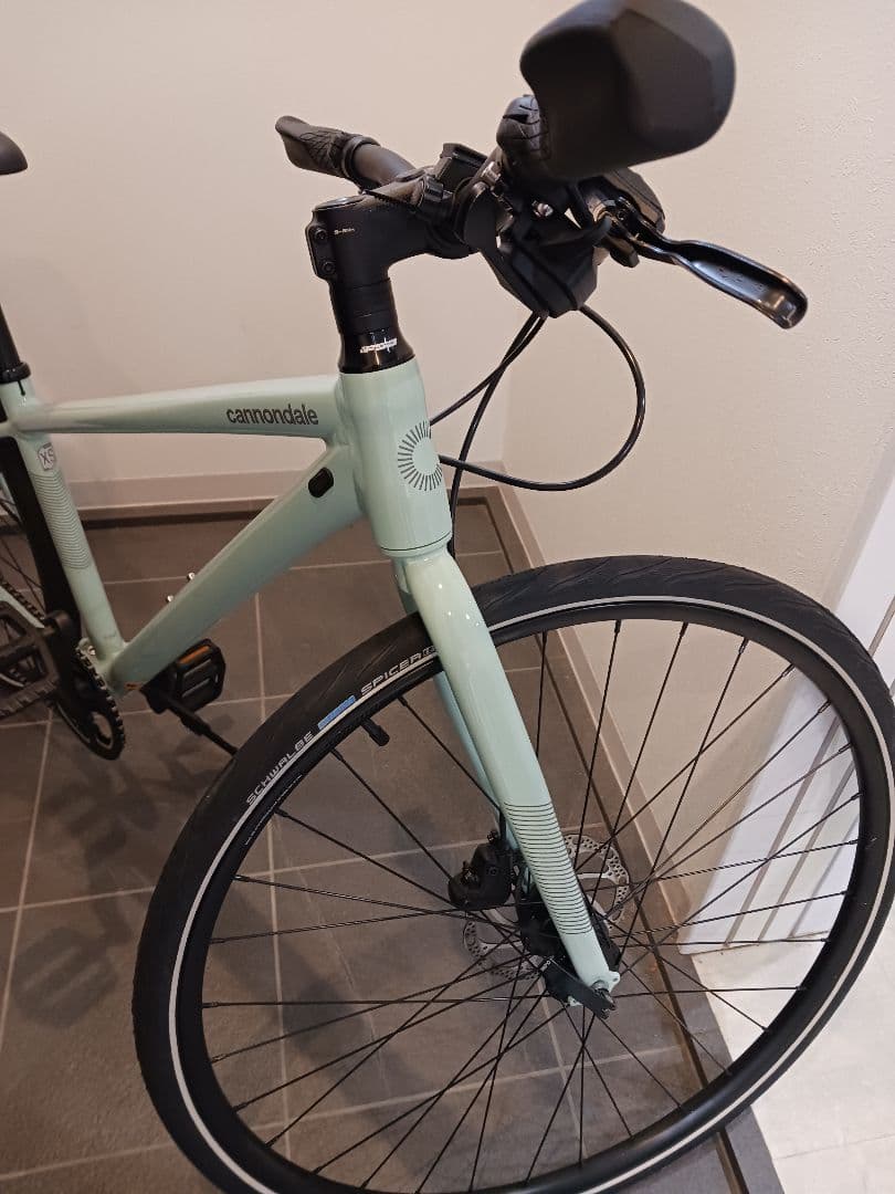 2021モデル　キャノンデール　クロスバイク　クイック4　XS