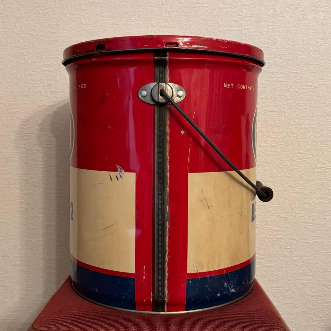 ⭐︎専用⭐︎【ESSO】ヴィンテージオイル缶　蓋付