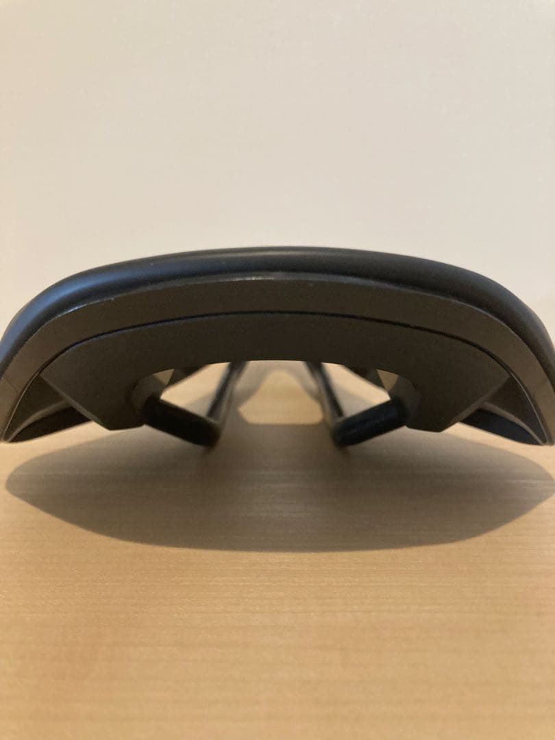 fi'zi:k argo vento R1 フィジーク アルゴ ヴェント R1