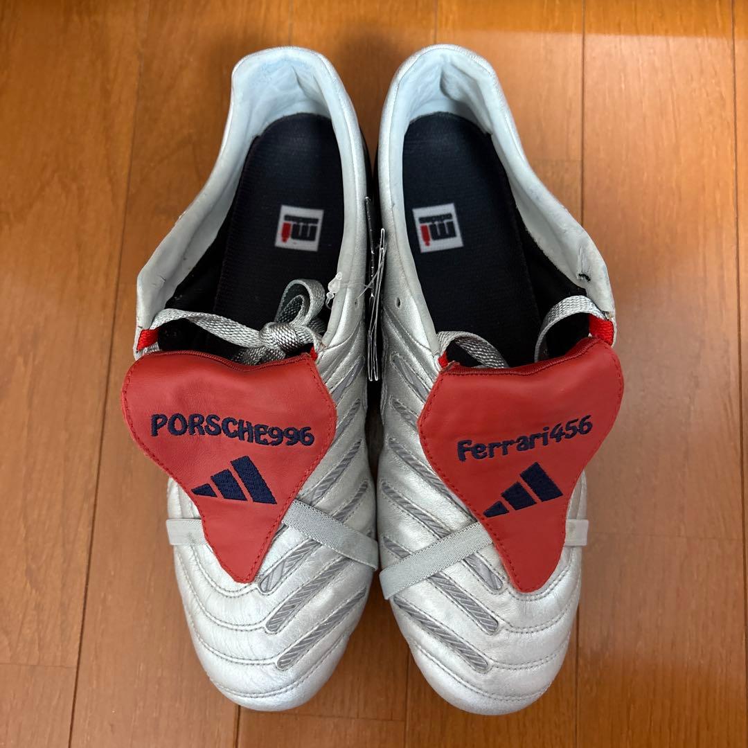 【タグ付き新品】adidas サッカースパイク　プレデター　パルス　2004