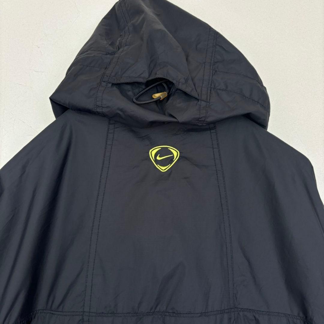 NIKE　y2k　セルティック　エムブレムロゴ刺繍　ナイロンジャケット