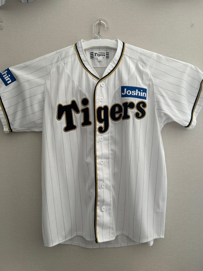 阪神タイガース　伝統の一戦　ユニフォーム　大山選手