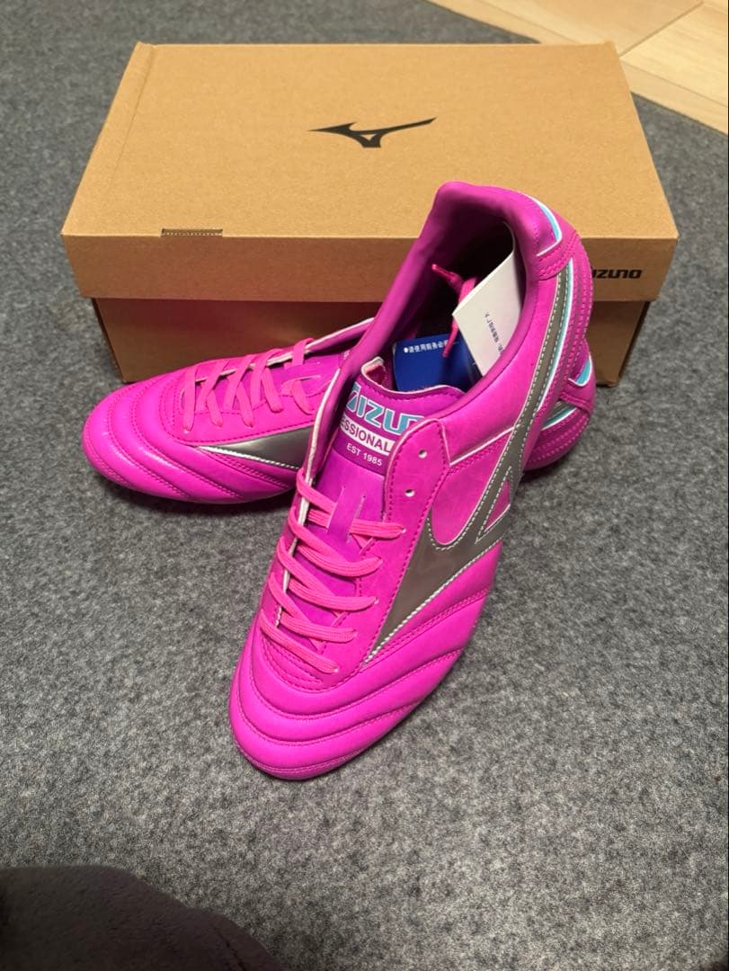 【新品未使用】日本未発売 ミズノ モレリア2 プロ AG 27.0cm ピンク