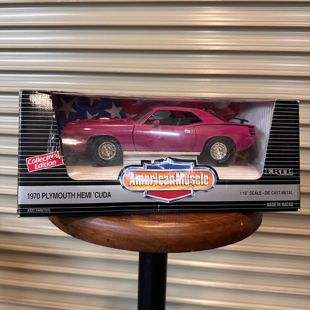 アメリカンマッスル 1/18スケール 1970 プリムス ヘミ 'クーダ