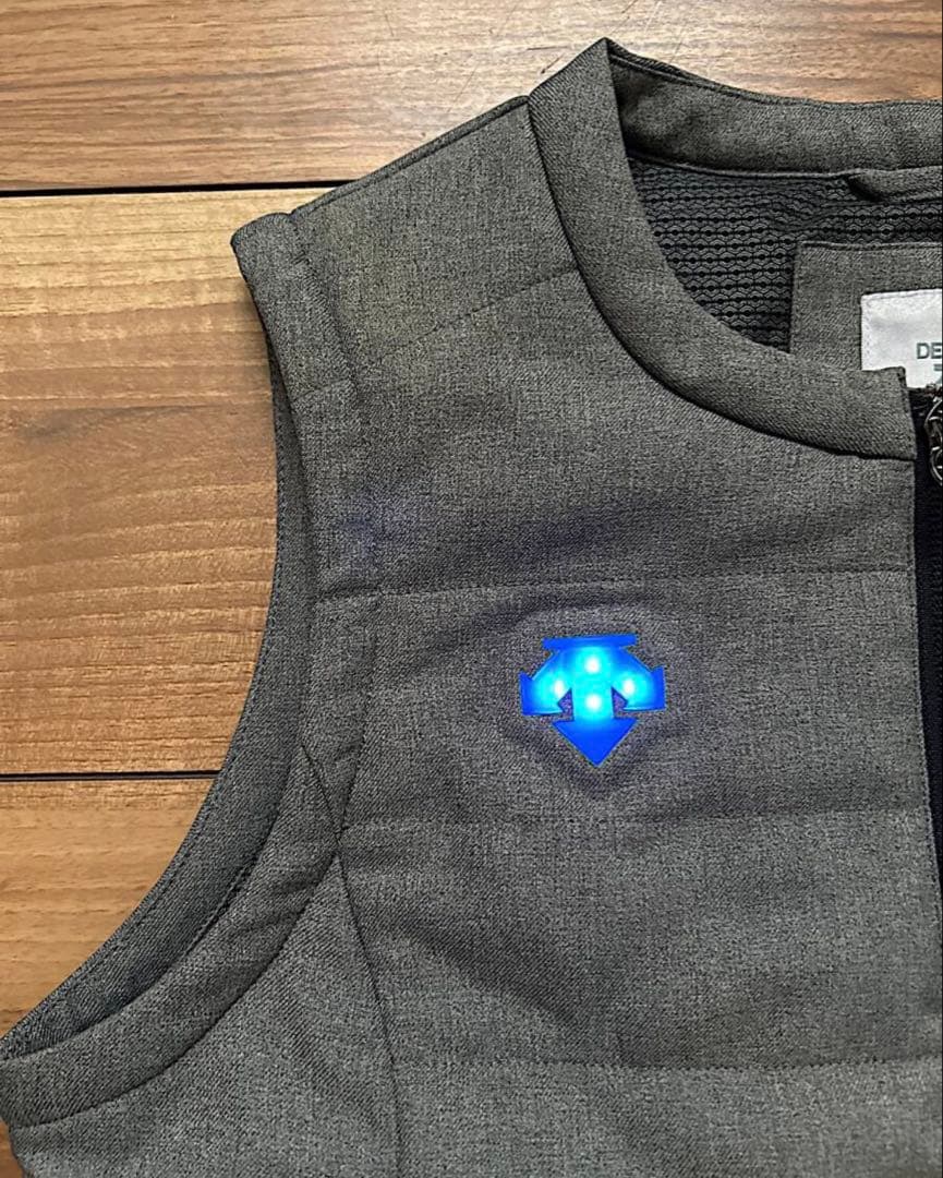 DESCENTE デサントゴルフ 中綿 モバイルサーモ電熱ベスト レディース Ｓ