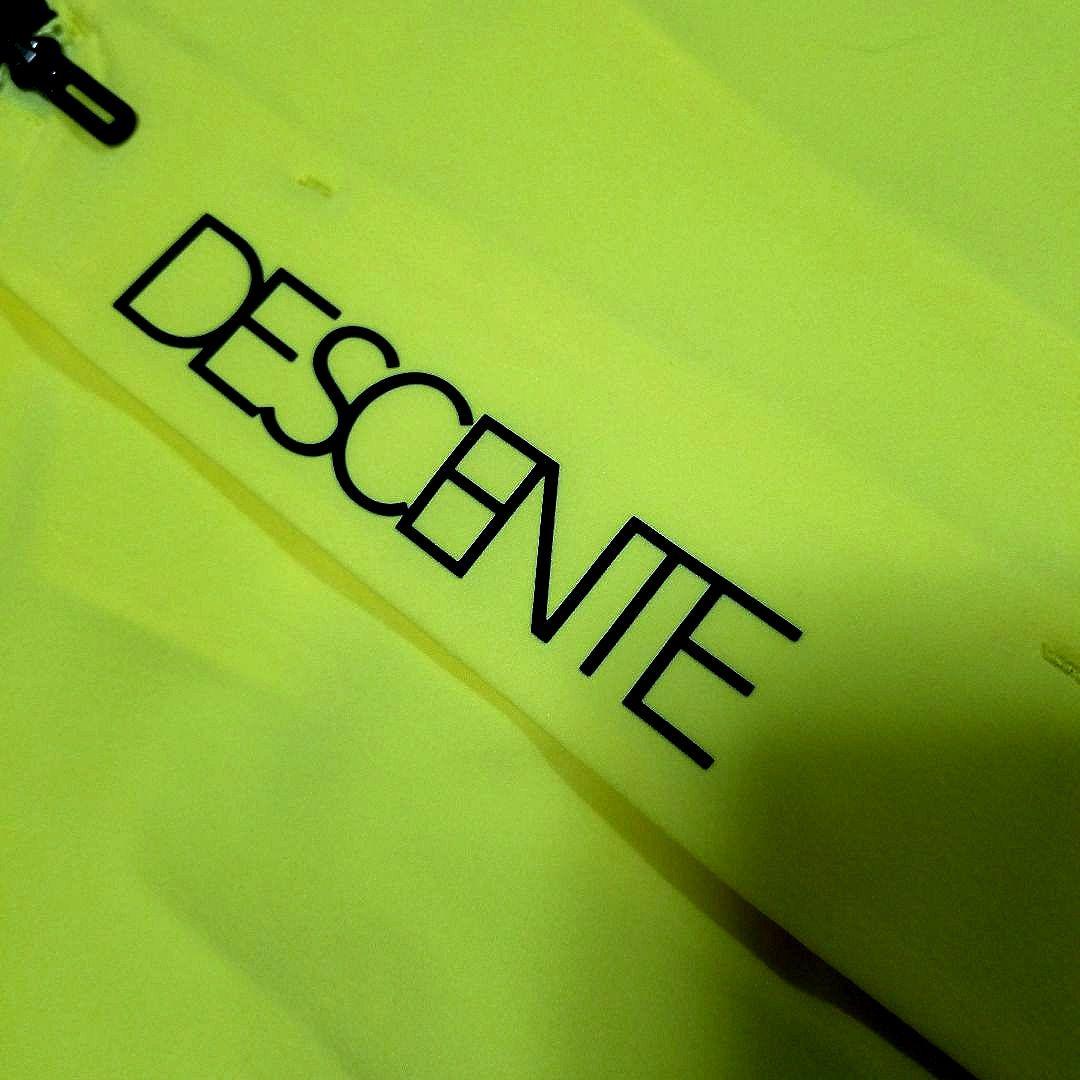 【入手困難】デサントゴルフ レクタス ストレッチ ボンバージャケット M