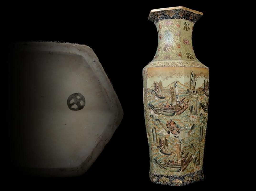 【大壷 92.5cm】薩摩 色絵金彩花唐草山水舟絵付 特大 花瓶 大壷 飾り壷