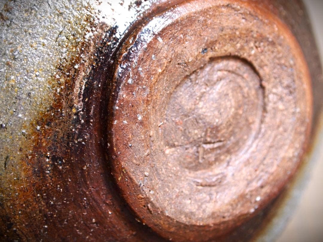 人気作家★多久守★備前【黒】茶碗★共箱・布・栞