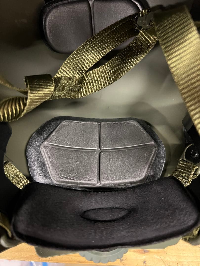 タクティカル　エアソフト　フルフェイスヘルメット メッシュガード付き　コスプレ