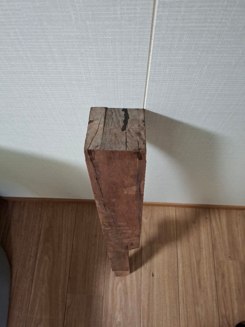 ゆし実三線　原木　超貴重　シラタなし