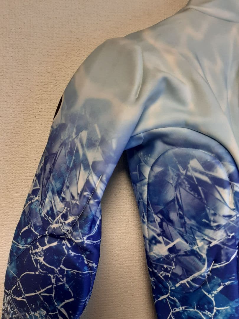 ONYONE スキーウェア ワンピース　Sサイズ　青色 グラデーション