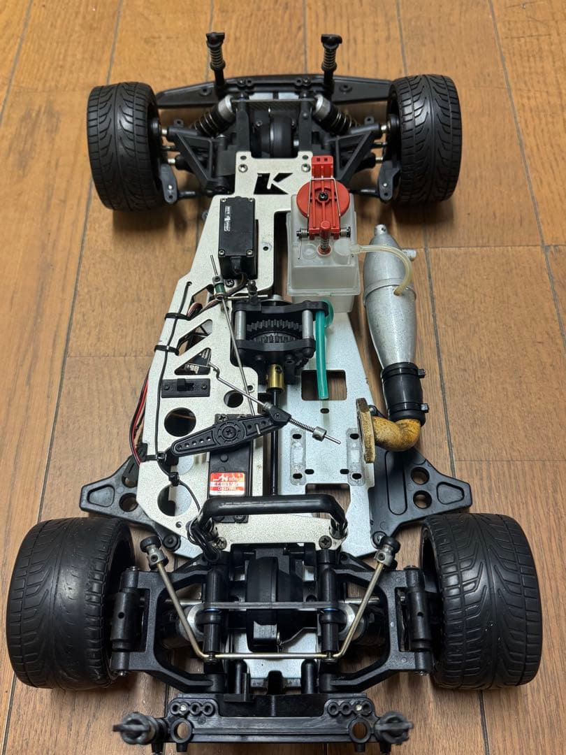 京商FW-03シャシ