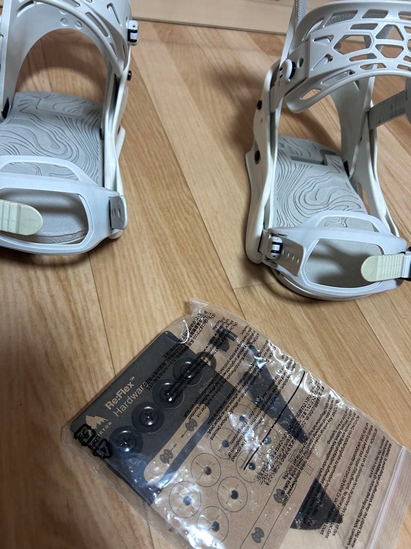 21/22 BURTON スクライブ　Mサイズ　レディース