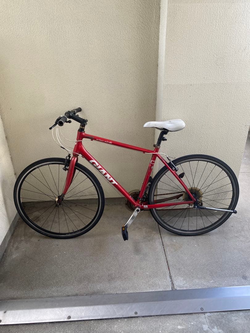 giant escape r3 mサイズ　レッド　愛知県　名古屋　クロスバイク