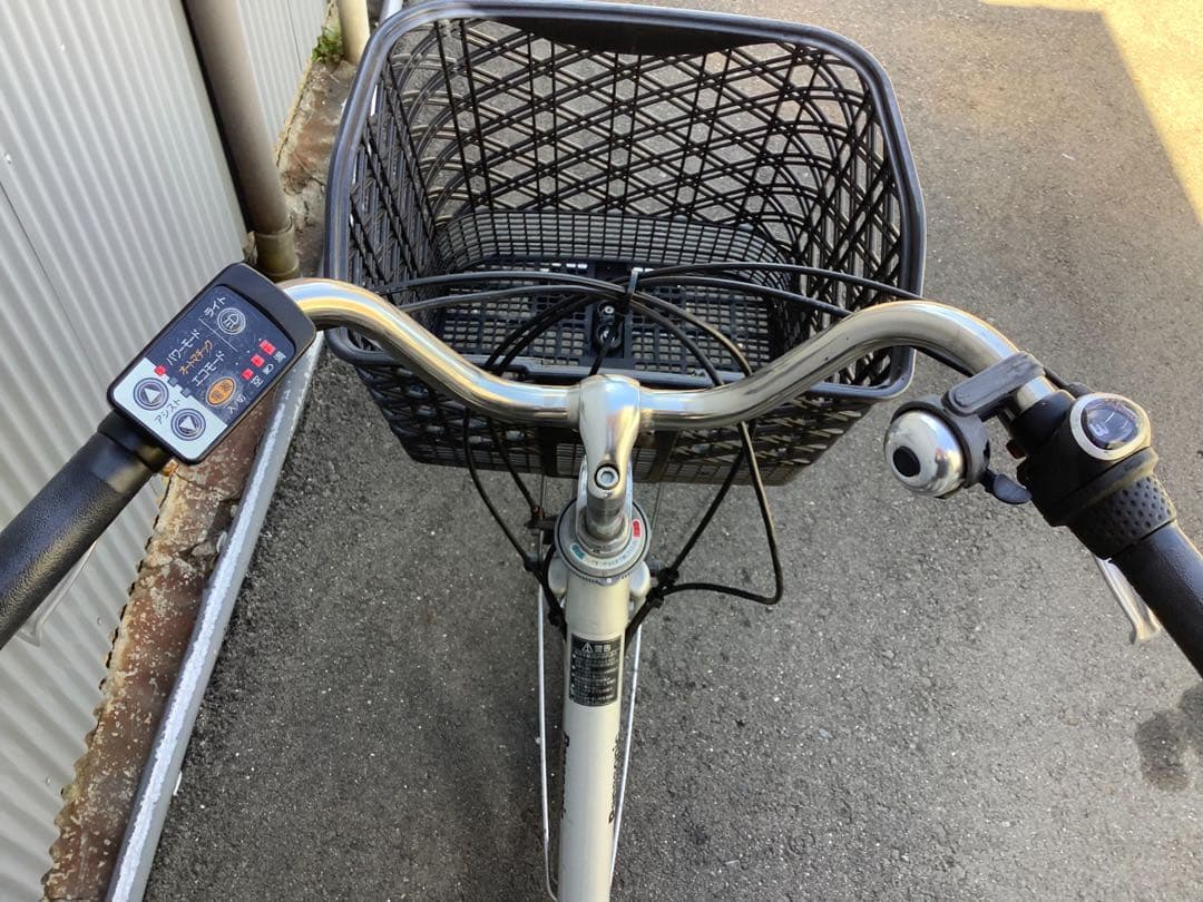 パナソニック新機種電動アシスト自転車vivi TX26インチシルバーボディー