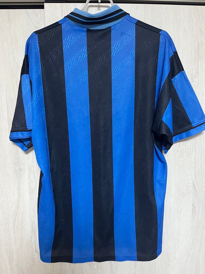 インテル Umbro サッカーt L