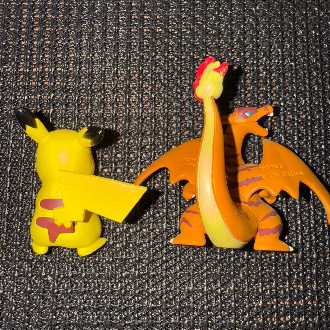 モンコレ　コピーリザードン　レア　劇場版ミュウツーの逆襲