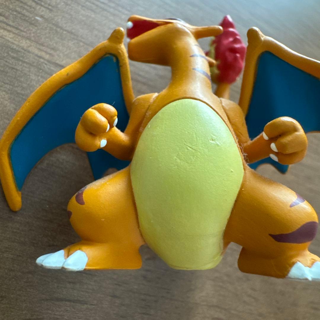 モンコレ　コピーリザードン　レア　劇場版ミュウツーの逆襲