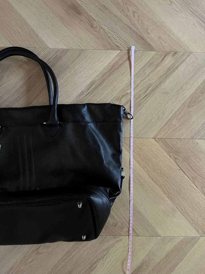 年明けお値下げ　adidas ビックバッグ ブラック Z51320