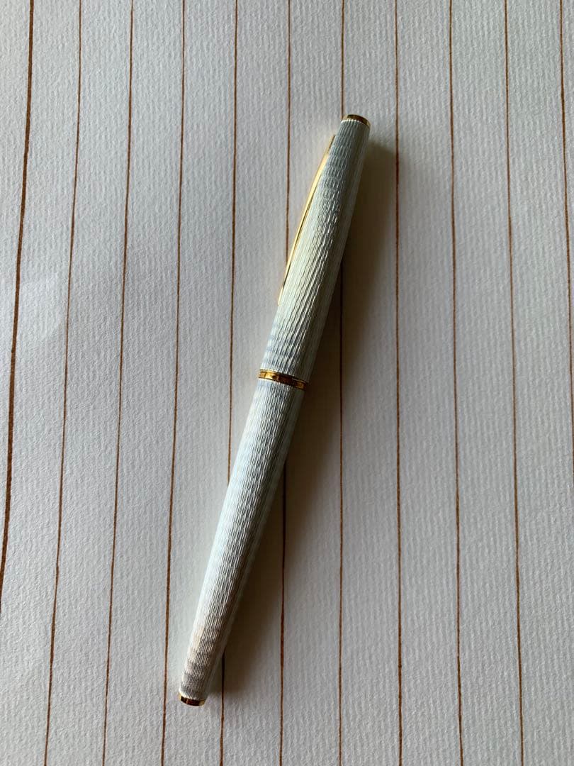 未使用品 パイロット 万年筆 18Kニブ