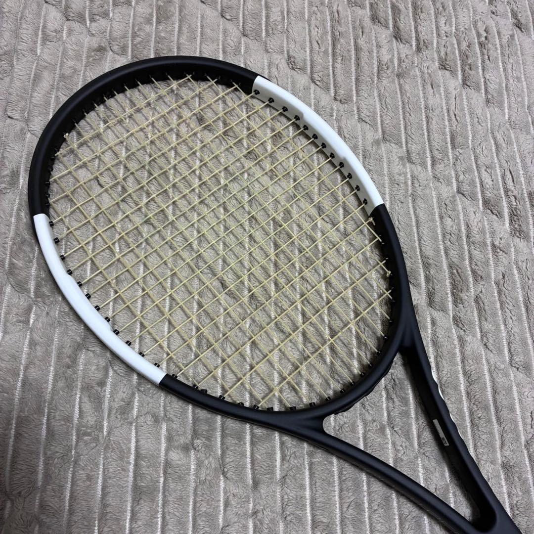 美品　ロジャー・フェデラーデザイン　ウィルソン プロスタッフ 97L V12