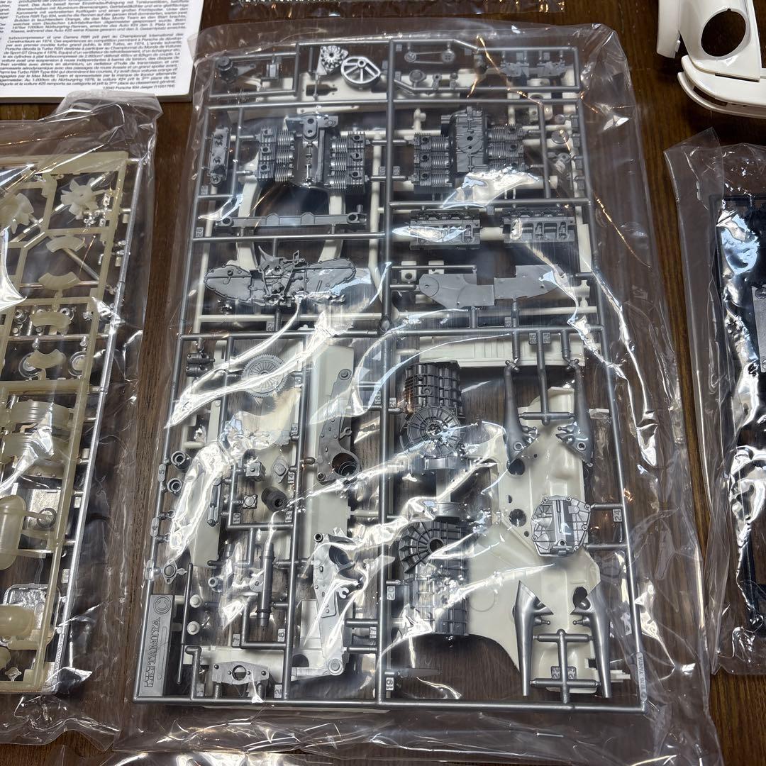 タミヤ　1/12 プラモデル　ポルシェ　934 RSR エッチングパーツ付