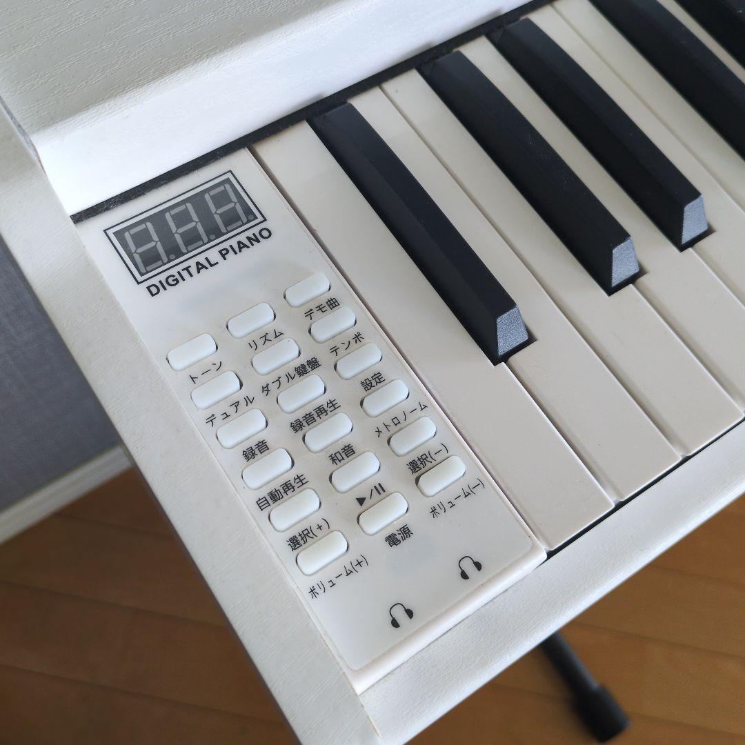 限定値下げ！carina電子ピアノ 88鍵盤　本体 木製　ホワイト