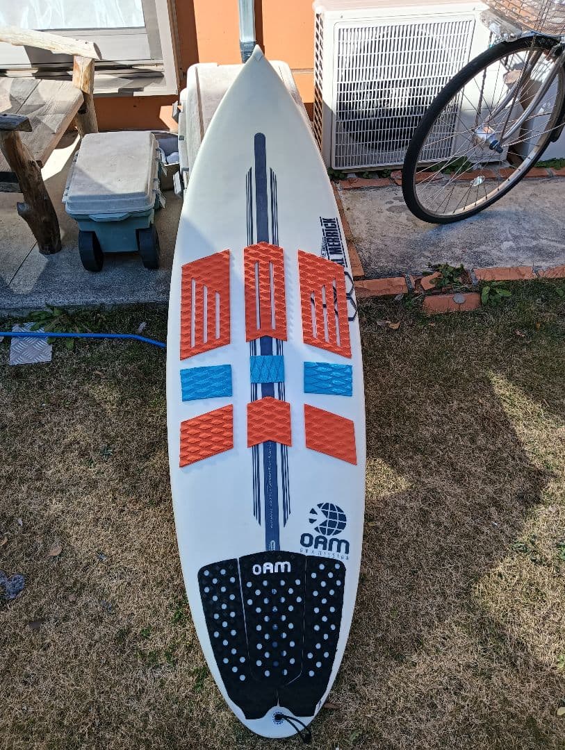 美品アルメリックネックベアード3スパインテック