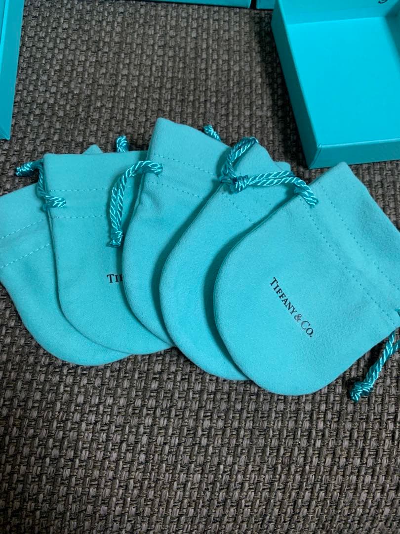 国内現行品　美品ティファニー空箱　巾着袋　20セット