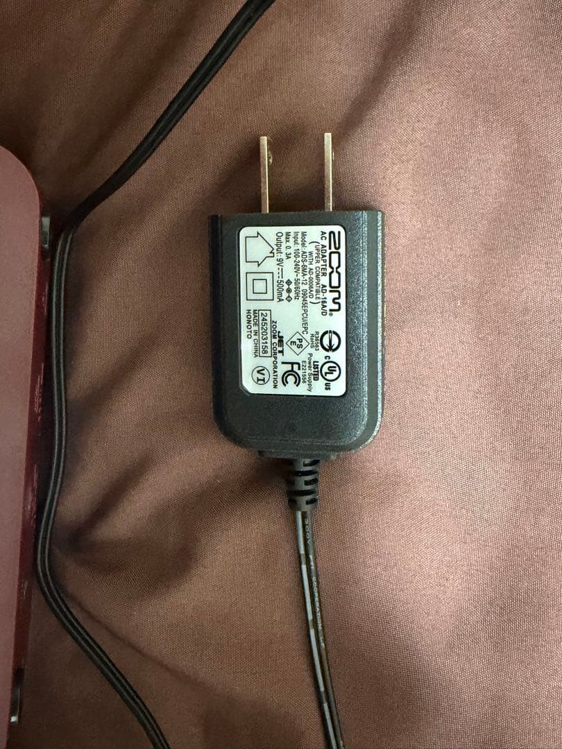 ベース ZOOM B1 FOUR