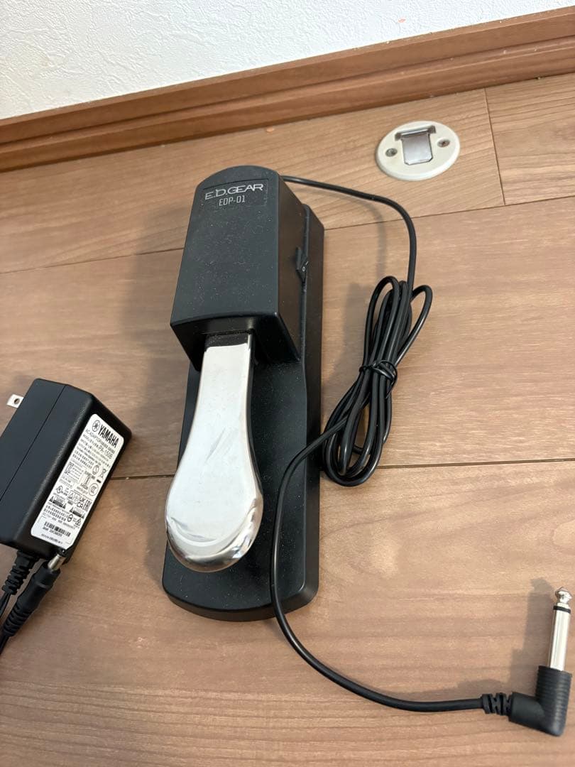 Yamaha P-225 デジタルピアノ　ケース付き