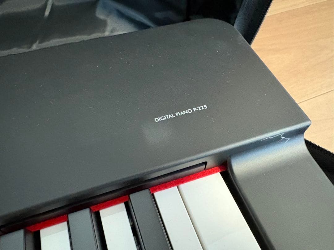 Yamaha P-225 デジタルピアノ　ケース付き