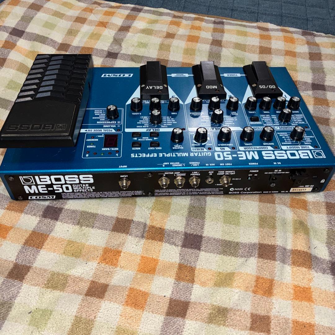 完動品　BOSS ME-50 マルチエフェクター