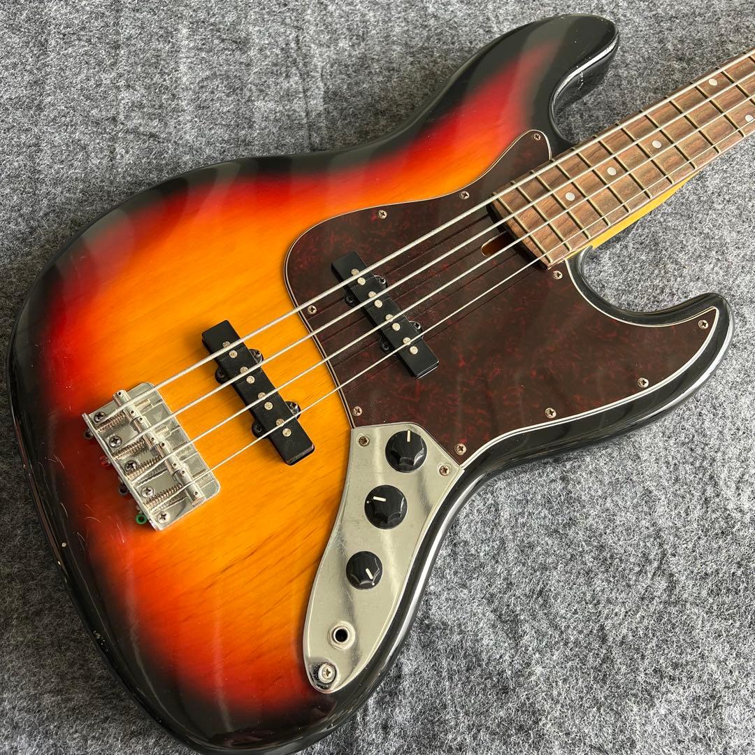 C35激安早い者勝ち✨　Bacchus エレキベース BJB-400R 初心者