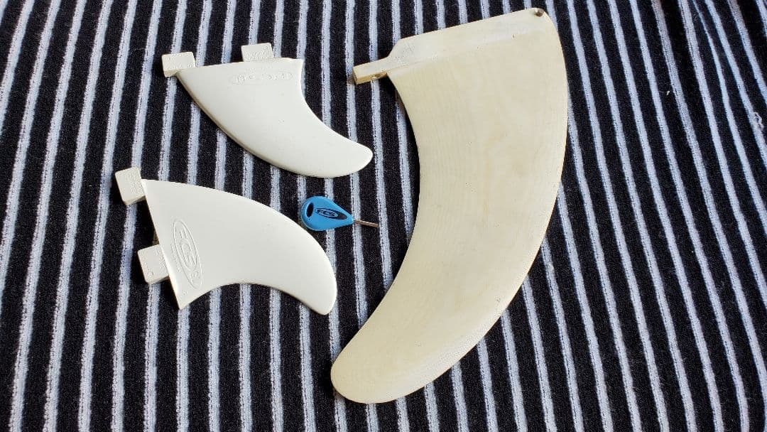 使用回数の少ない　ロングボードです。