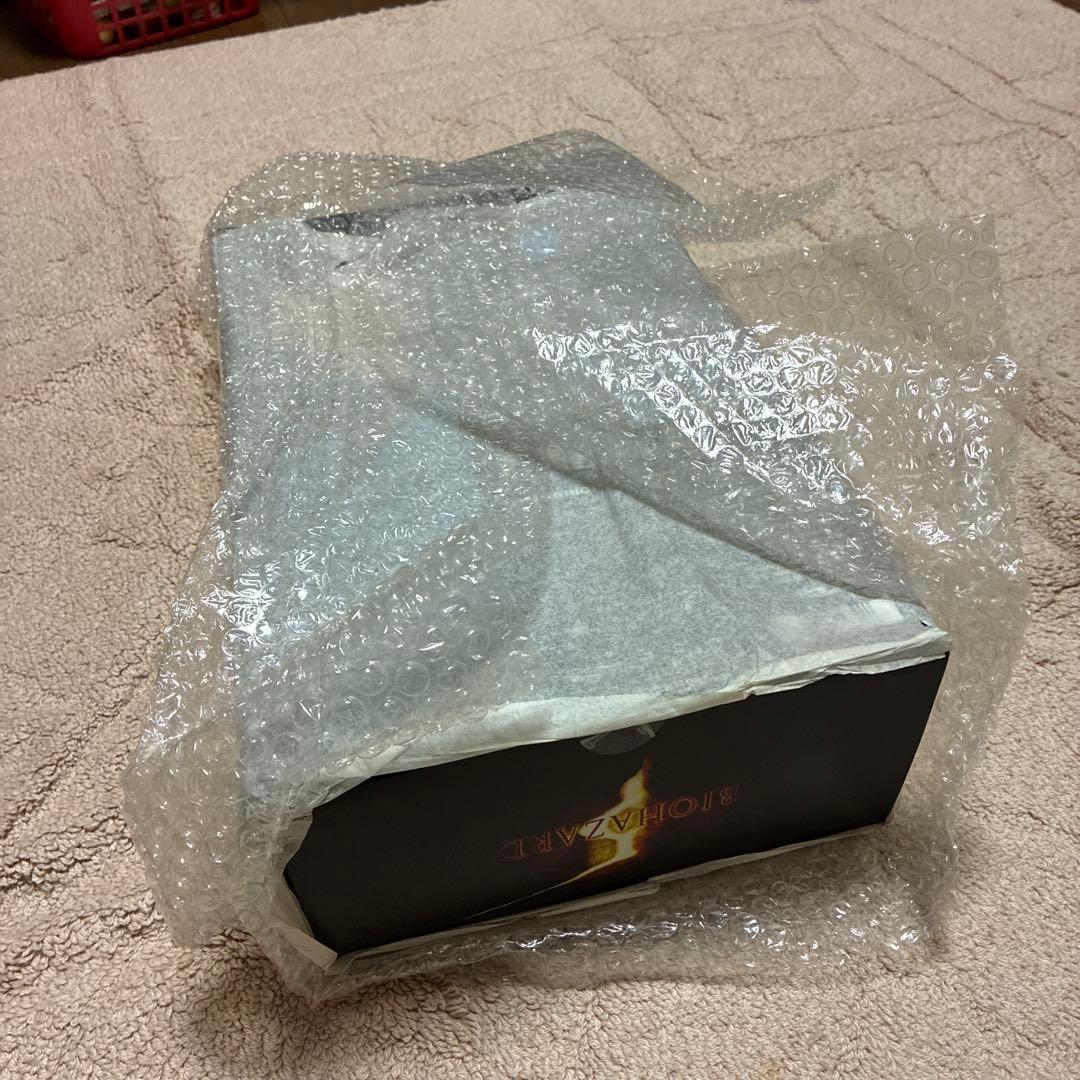 ホットトイズ　未開封　バイオハザード フィギュア ジル　バレンタイン