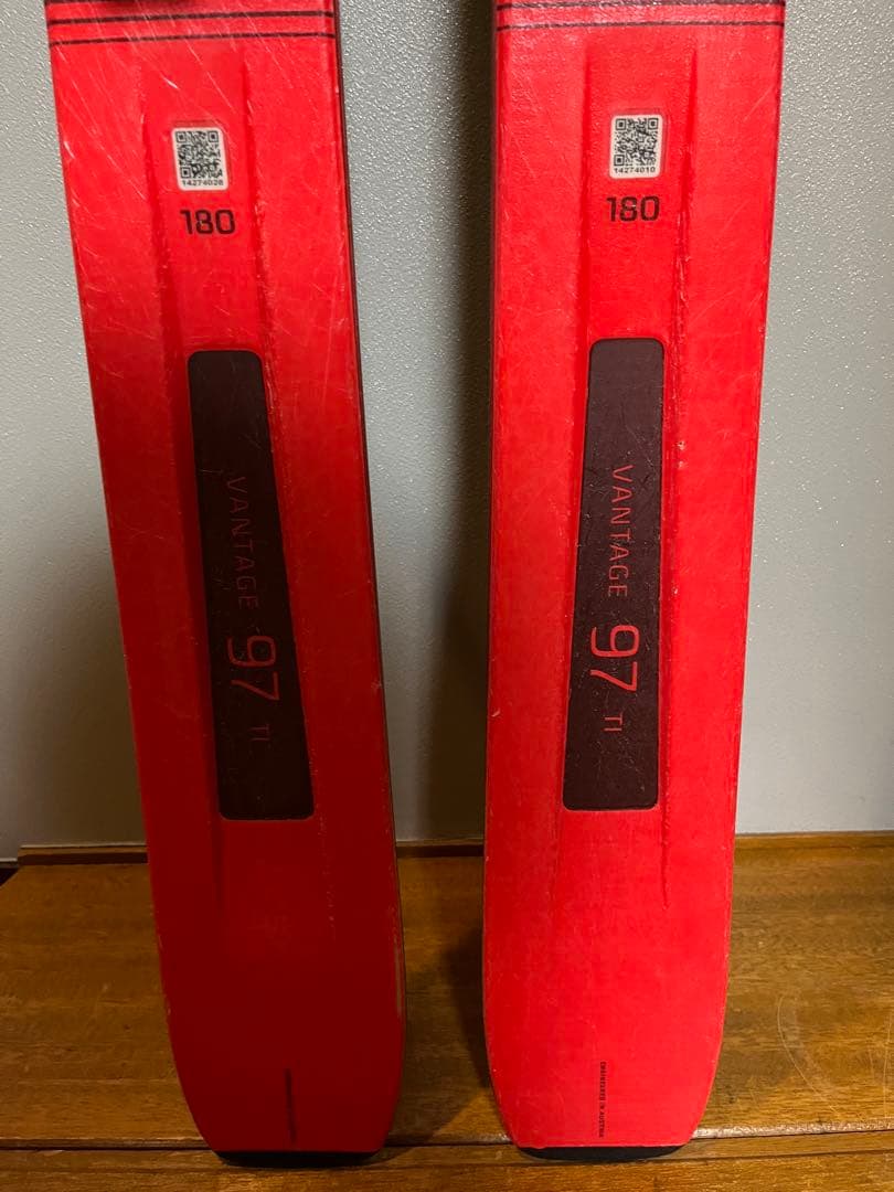 スキー板　ATOMIC VANTAGE 97ti 180cm