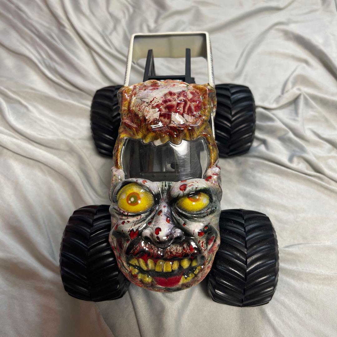 Monster Jam ZOMBIE モンスターカー フィギュア