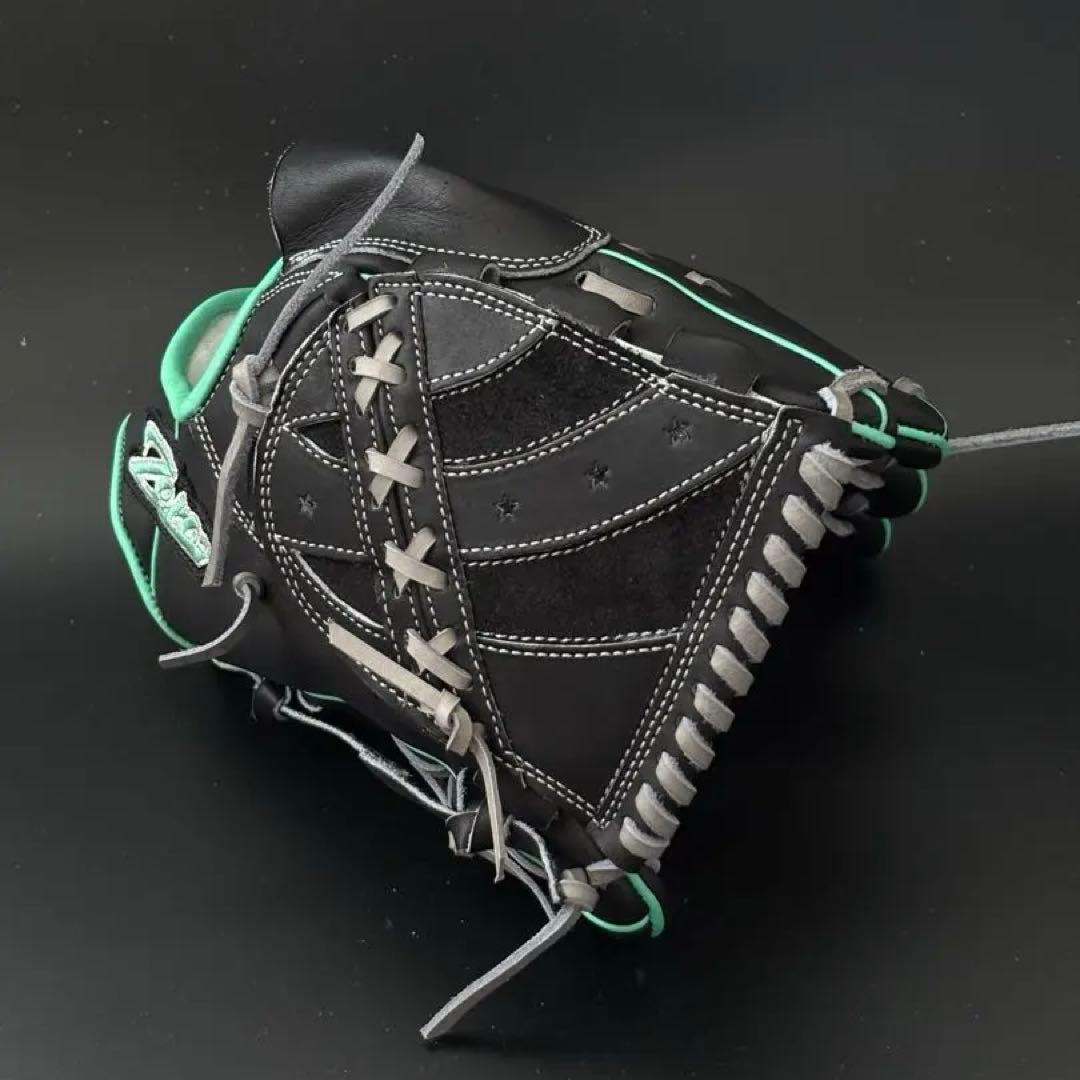 新品　硬式投手用グローブ　湯もみ型付け済み