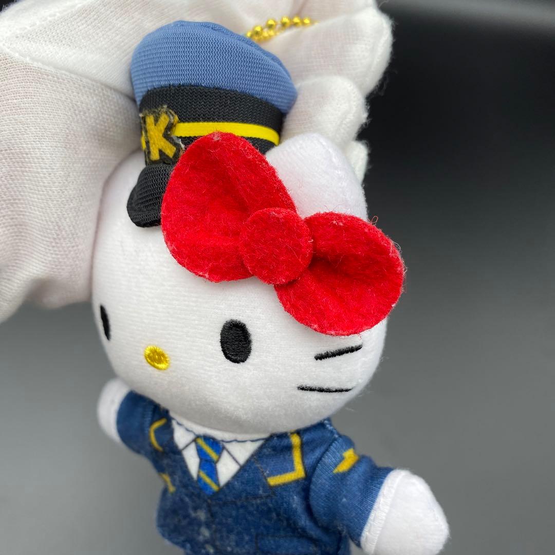 ハローキティー　キーホルダー　限定　新幹線 車掌　ぬいぐるみ　ストラップ
