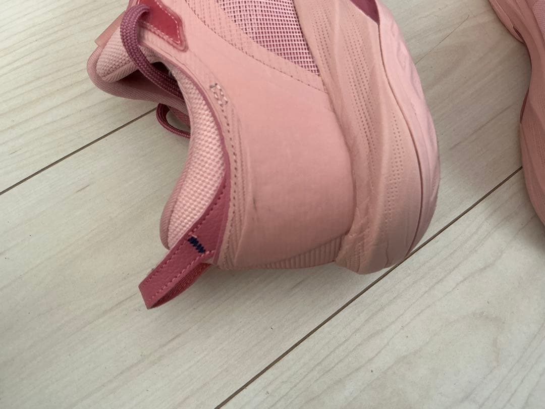 ASICS Glide Nova FF4 ピンク