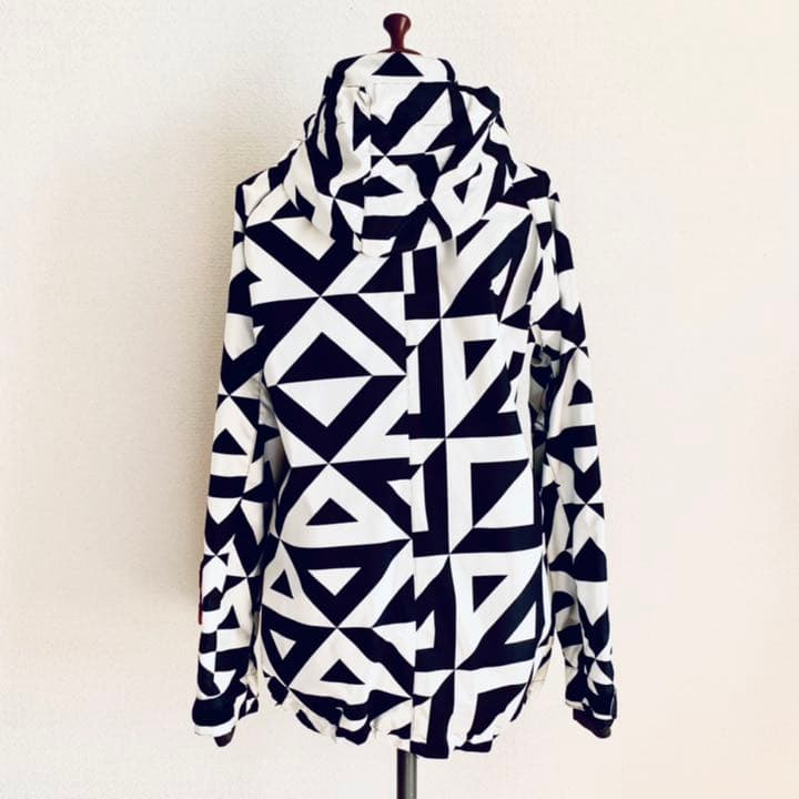 ESTIVO エスティボ スノーボードウェア スキーウェアウェア