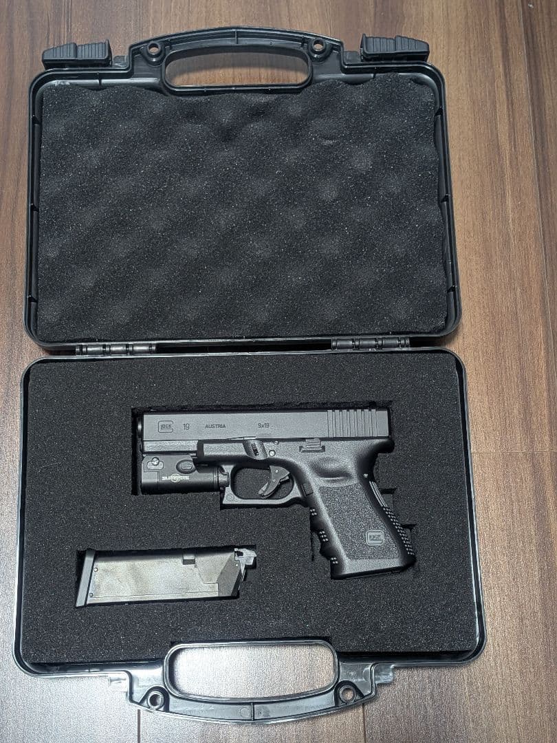 東京マルイ ガスハンドガン グロック19 Gen3 XC1レプリカとケースセット