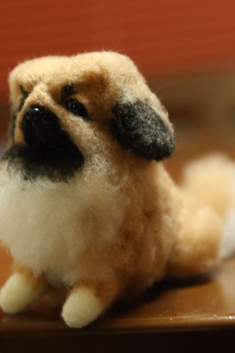 羊毛フェルト　ペキニーズ
