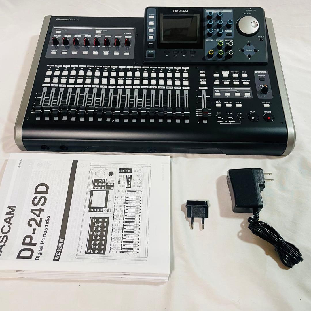 TASCAM DP-24SD タスカム　24トラック マルチトラックレコーダー