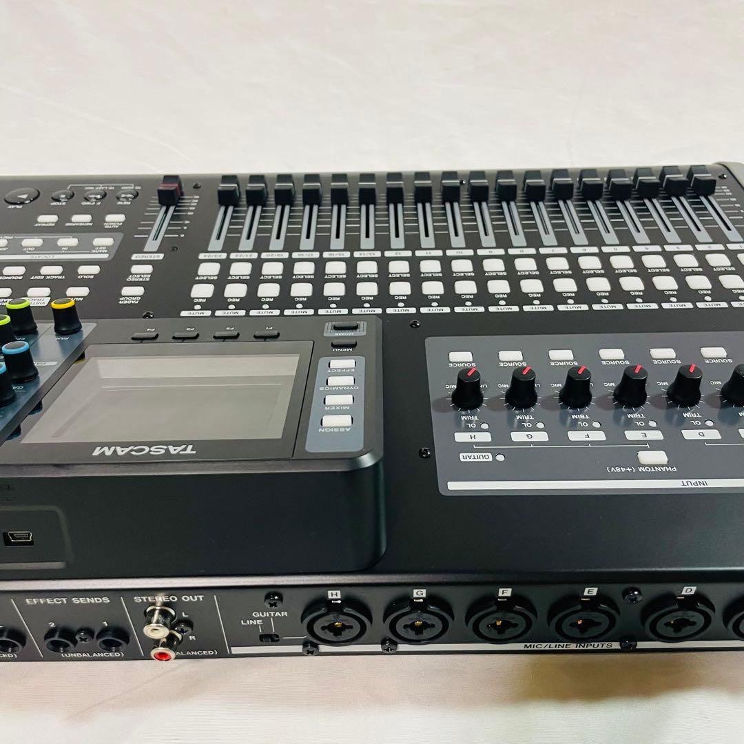 TASCAM DP-24SD タスカム　24トラック マルチトラックレコーダー