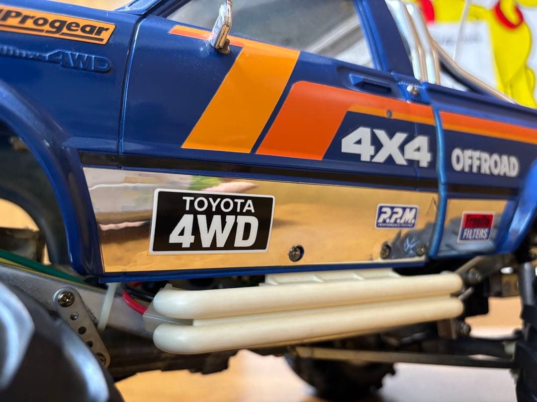 タミヤ　トヨタ　ハイラックス 4WD マウンテンライダー　当時物