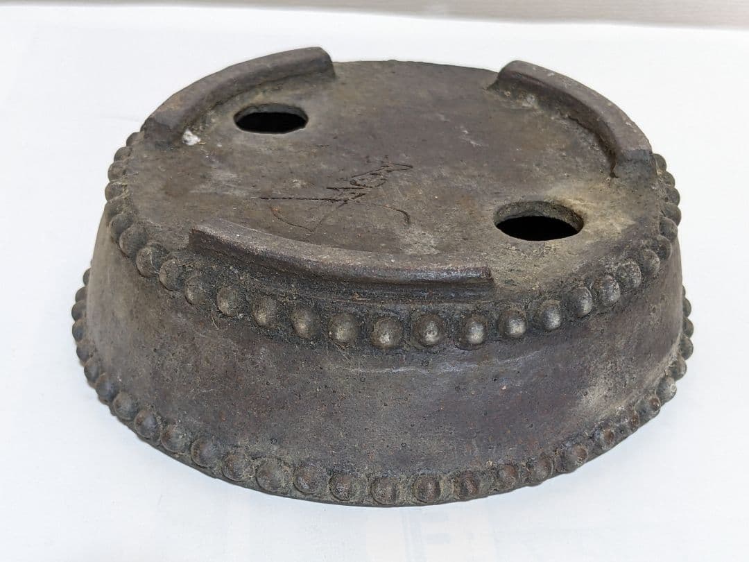 ♦小品盆栽鉢 富舟作 鋲打ち三足丸鉢ミニ盆栽鉢 コレクション 骨董品