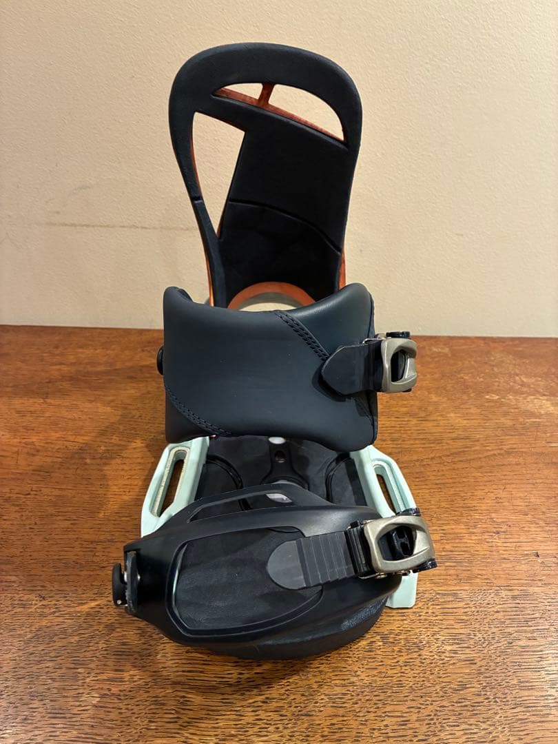 BURTON ビンディング　SCRIBE EST　Mサイズ