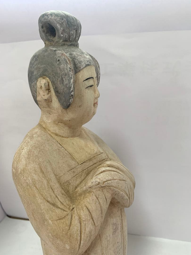 中国美術　唐偏髪拱手女佣　送料込み